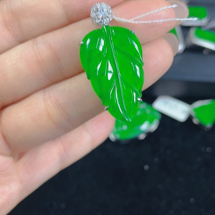 翡翠银S925镶嵌吊坠(不含链)
