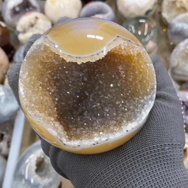 紫晶未镶嵌珠宝半成品