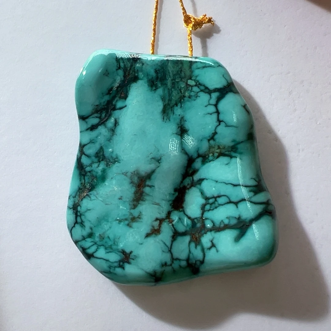 绿松石未镶嵌挂件