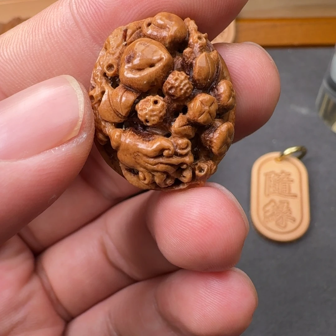 橄榄核核潮闪购商品