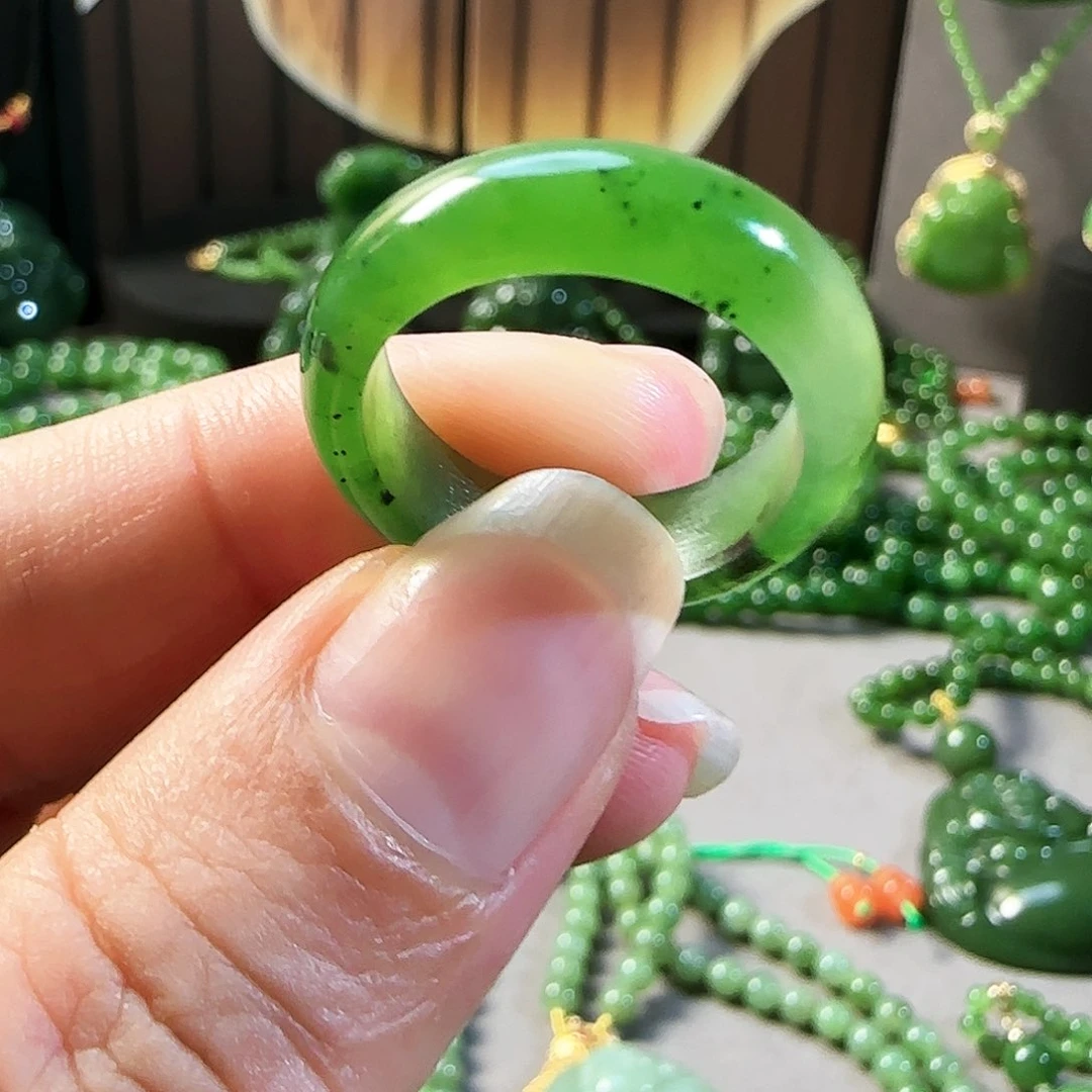 和田玉（碧玉）戒指未镶嵌
