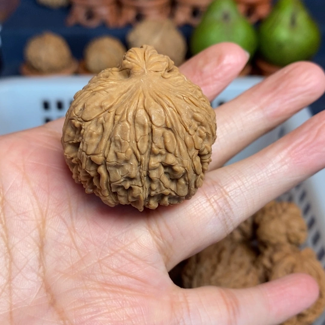 鸿***把件文玩核桃文玩