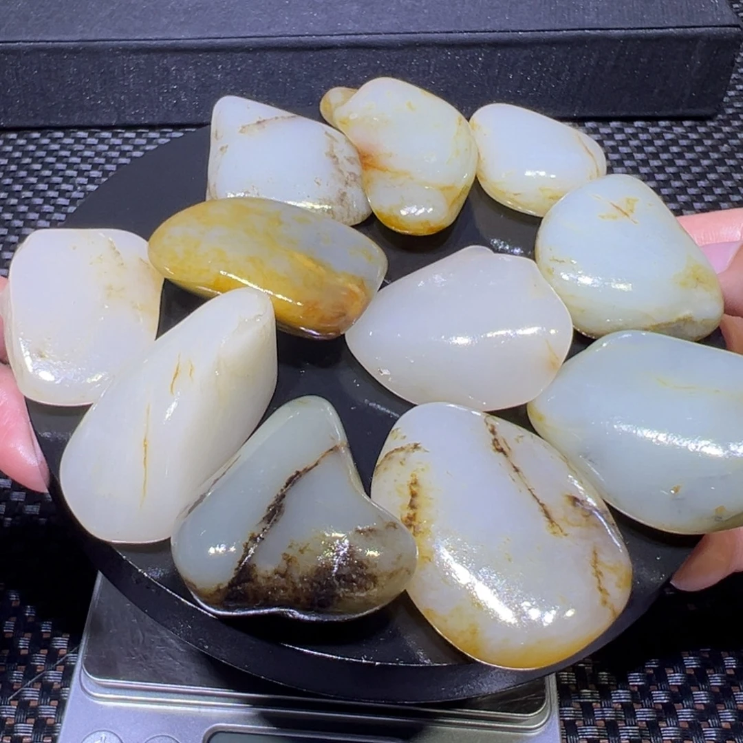 吊坠(不含链)未镶嵌和田玉（子料）293-72