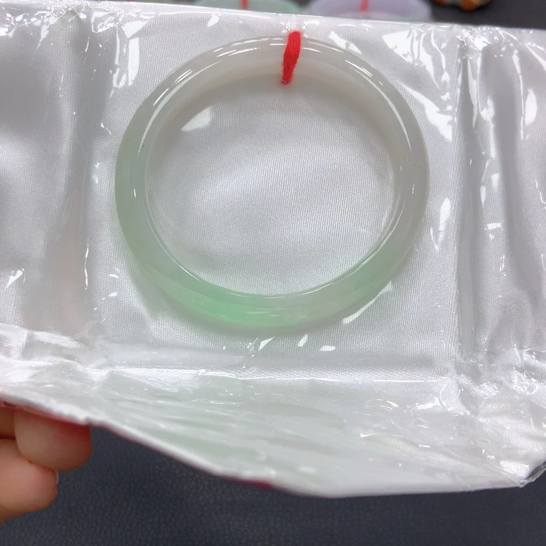 【闪购商品】翡翠手镯未镶嵌翡翠5