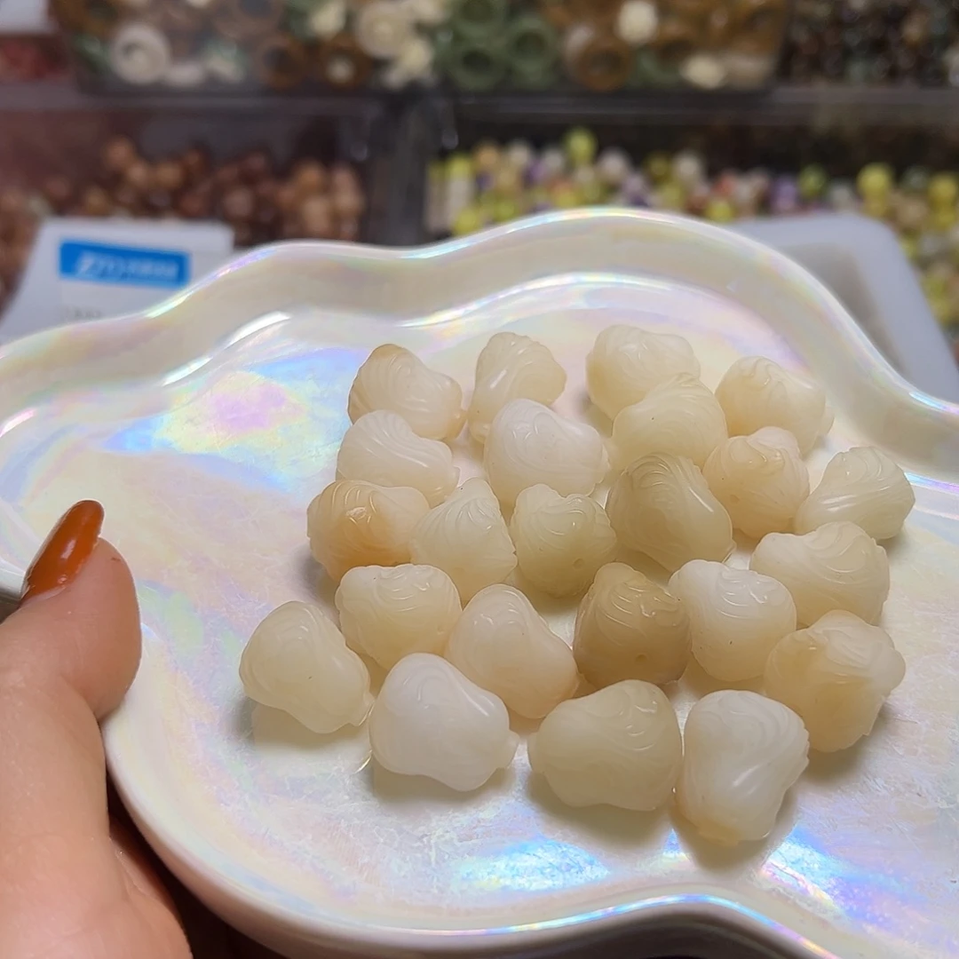 菩提根/象牙果吊坠卡18➕大白菜5颗