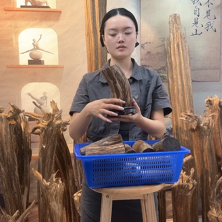 沉香摆件沉香摆件