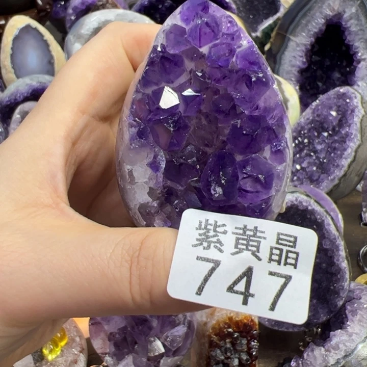 未镶嵌大型摆件（非配饰）紫晶747