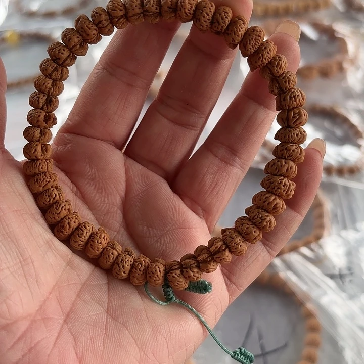 手串桃核野生小蟠桃手持，