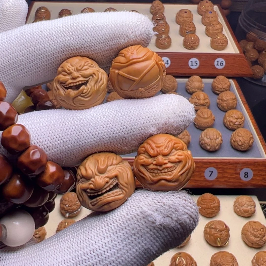 猴头核桃吊坠少**时4个猴头