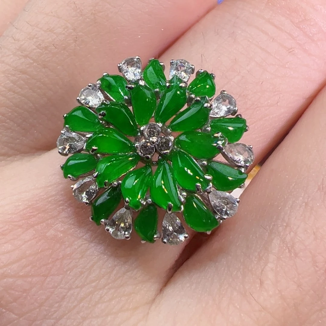 翡翠戒指18K金镶嵌戒指