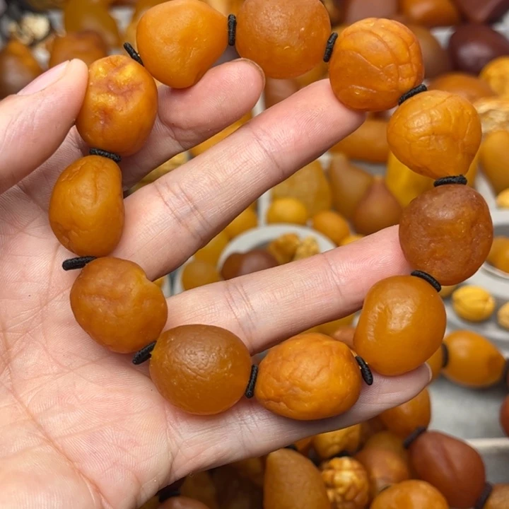 琥珀未镶嵌裸石天然蜜蜡手串