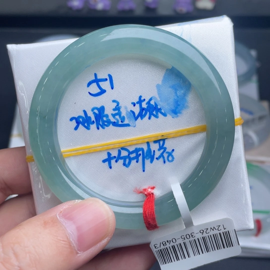 翡翠未镶嵌手镯翡翠手镯22