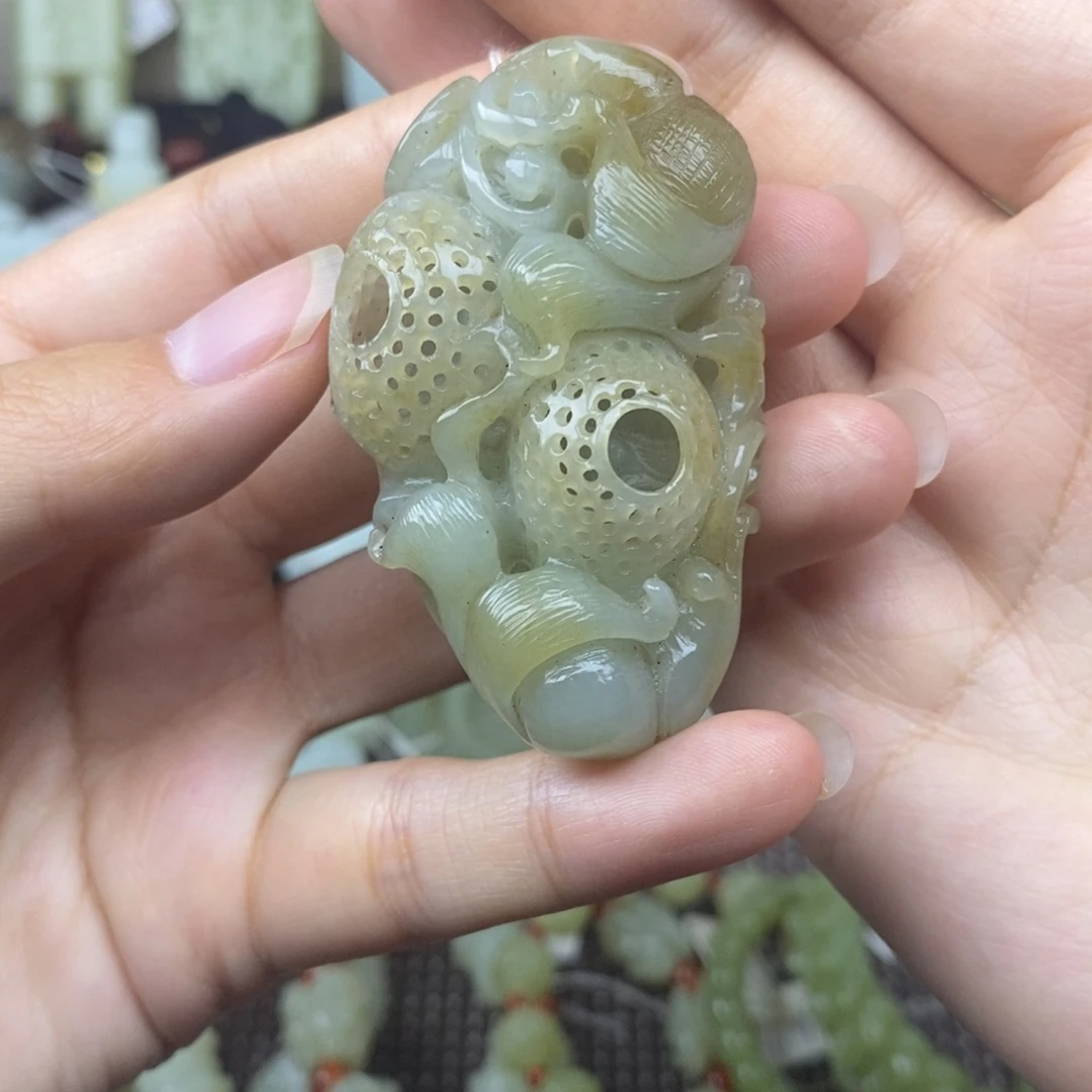 未镶嵌和田玉挂件