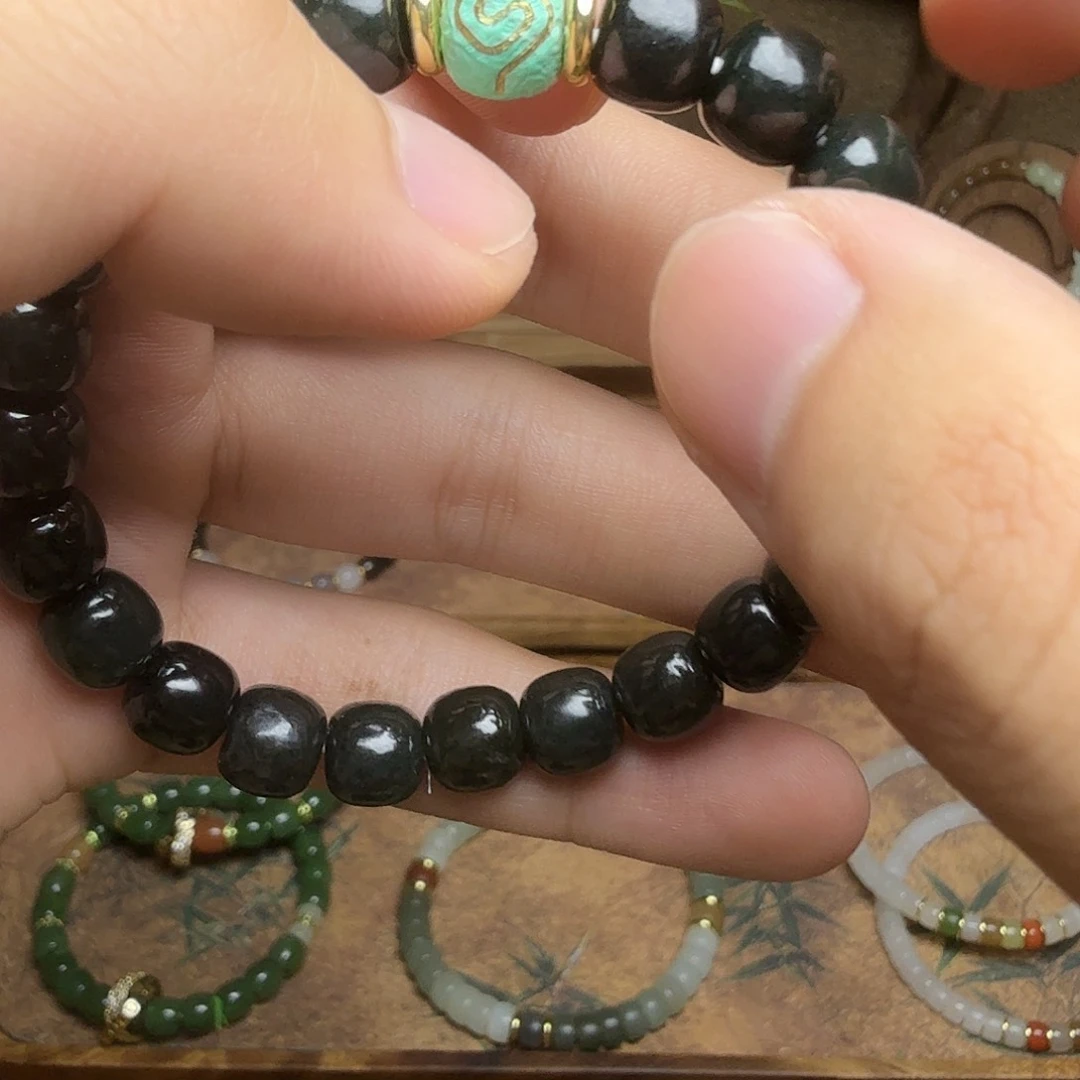 手链未镶嵌和田玉