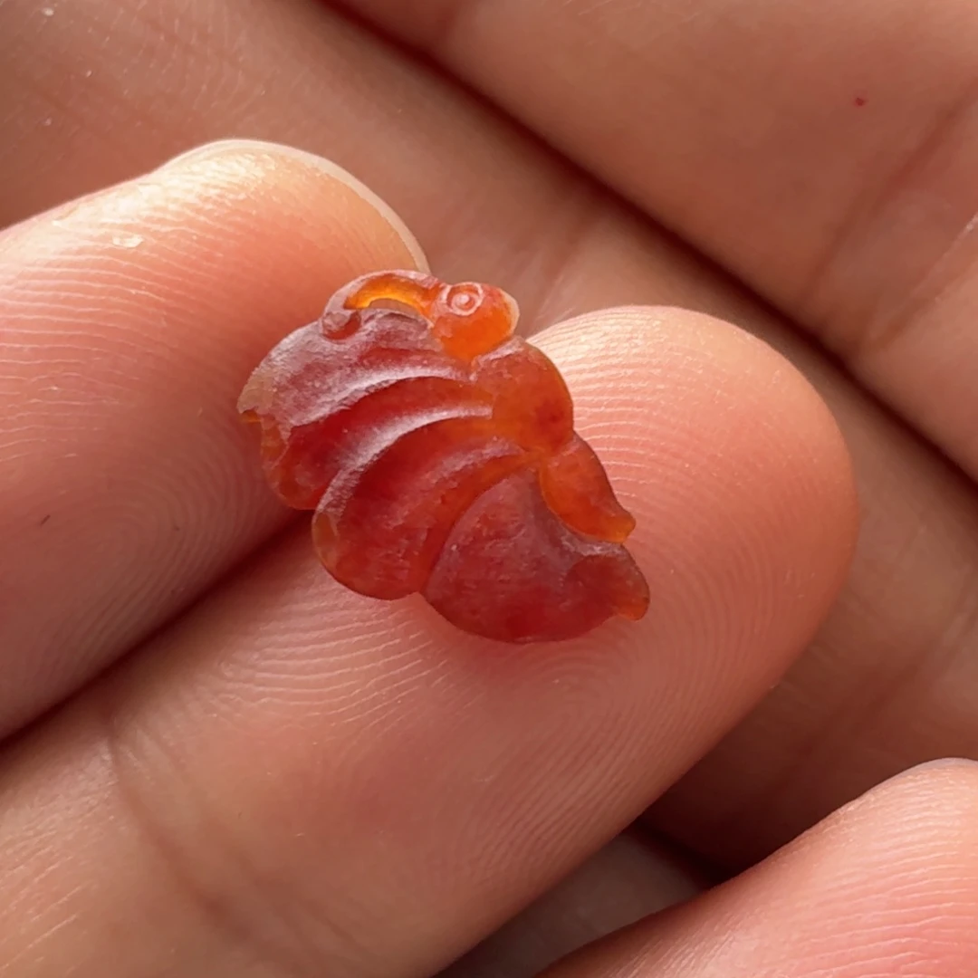 定制翡翠未镶嵌蝴蝶