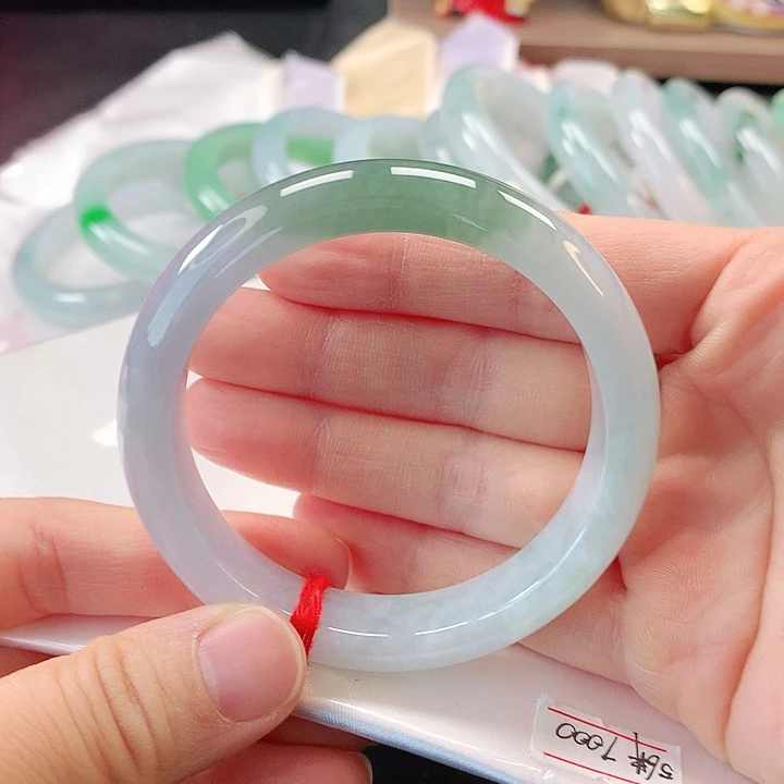 未镶嵌手镯翡翠缅甸A货翡翠手镯