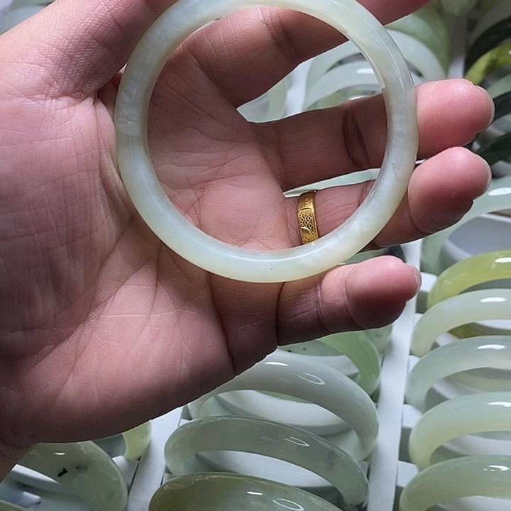 蛇纹石玉合金手镯蛇纹石玉手镯