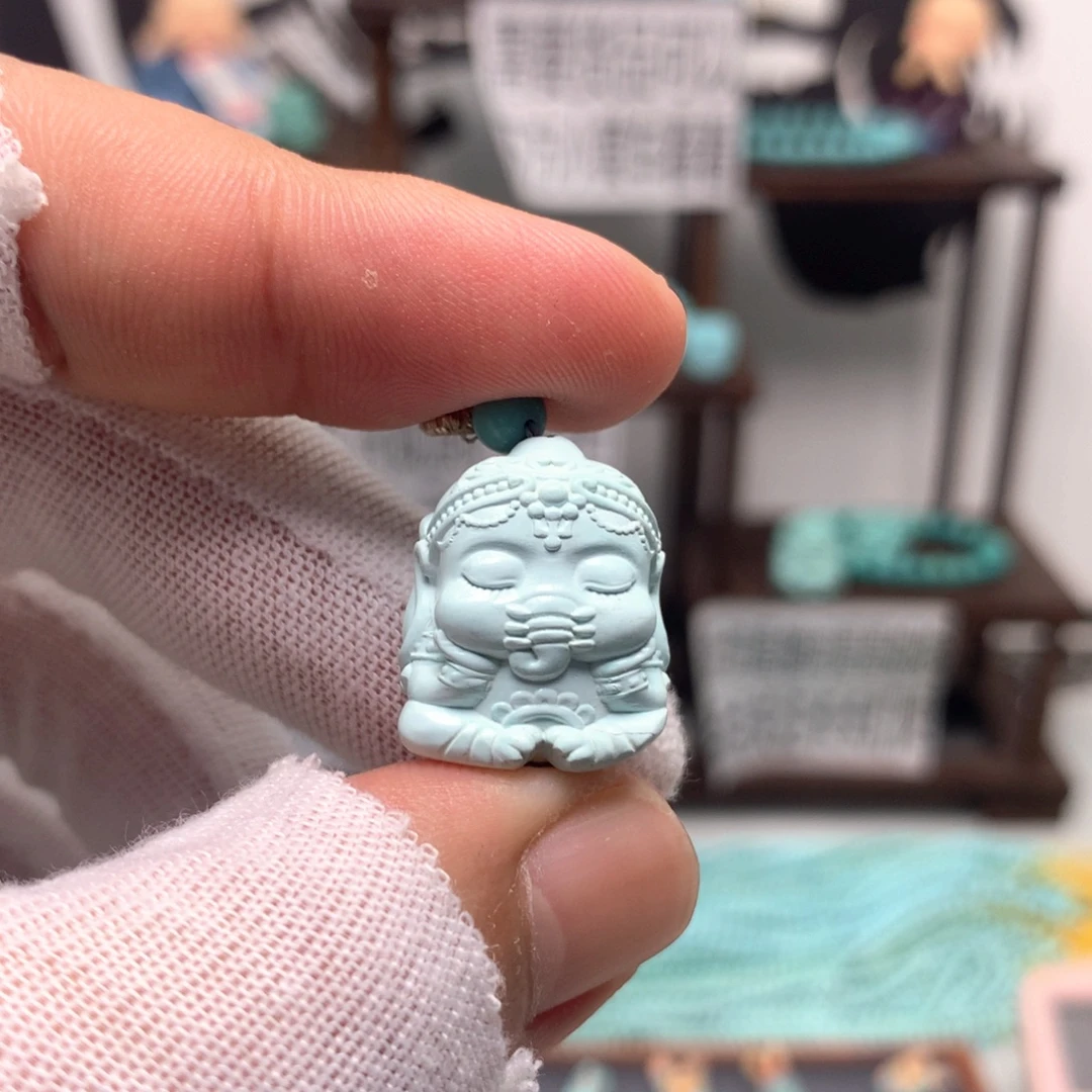 绿松石未镶嵌挂件
