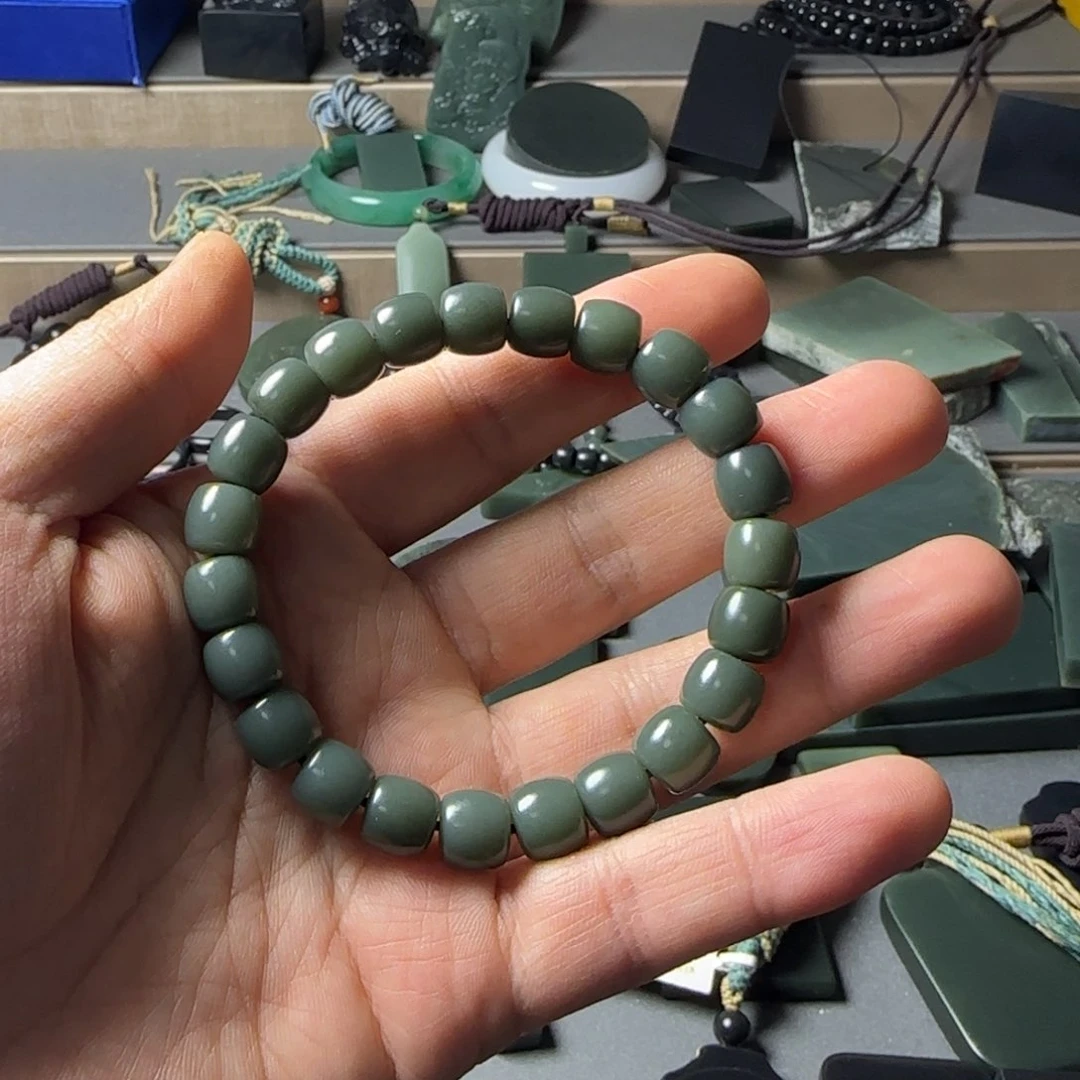 和田玉（青玉）手串未镶嵌