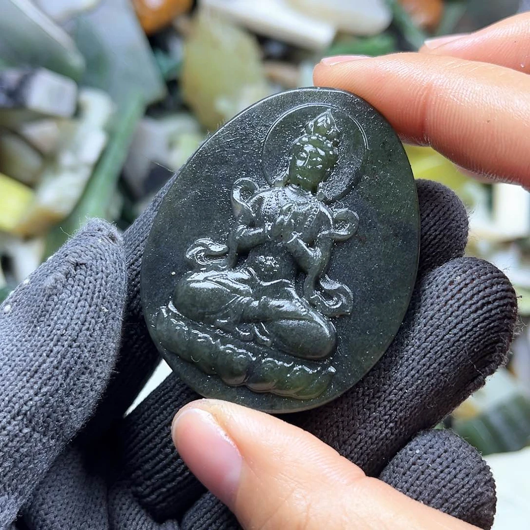 颈饰未镶嵌和田玉