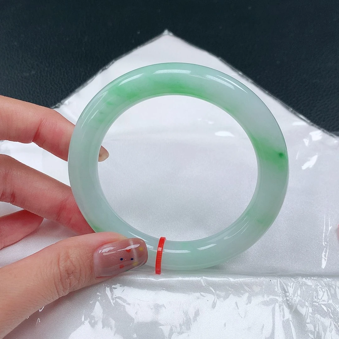 未镶嵌手镯翡翠104