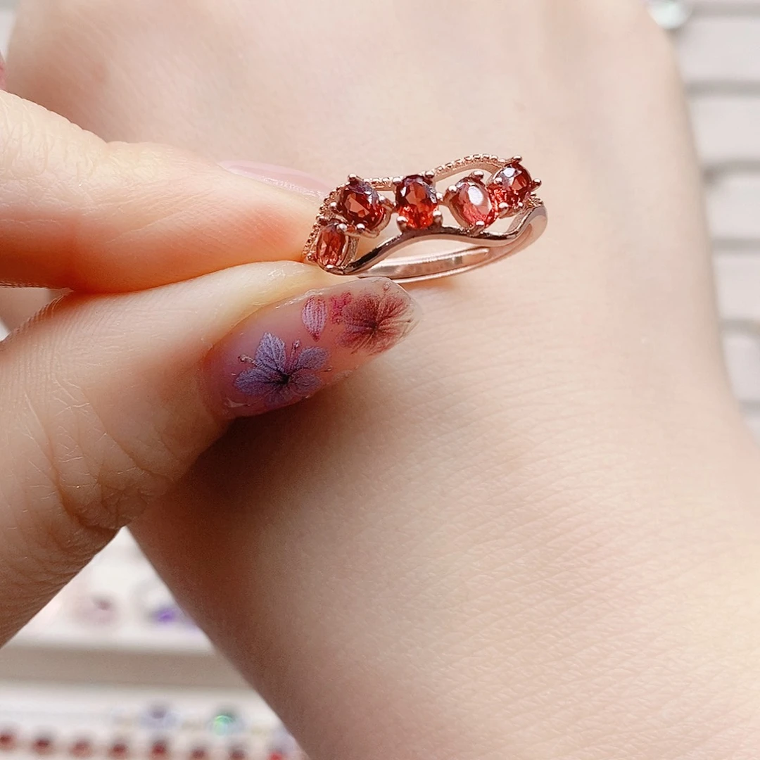 石榴石戒指银S925镶嵌戒指