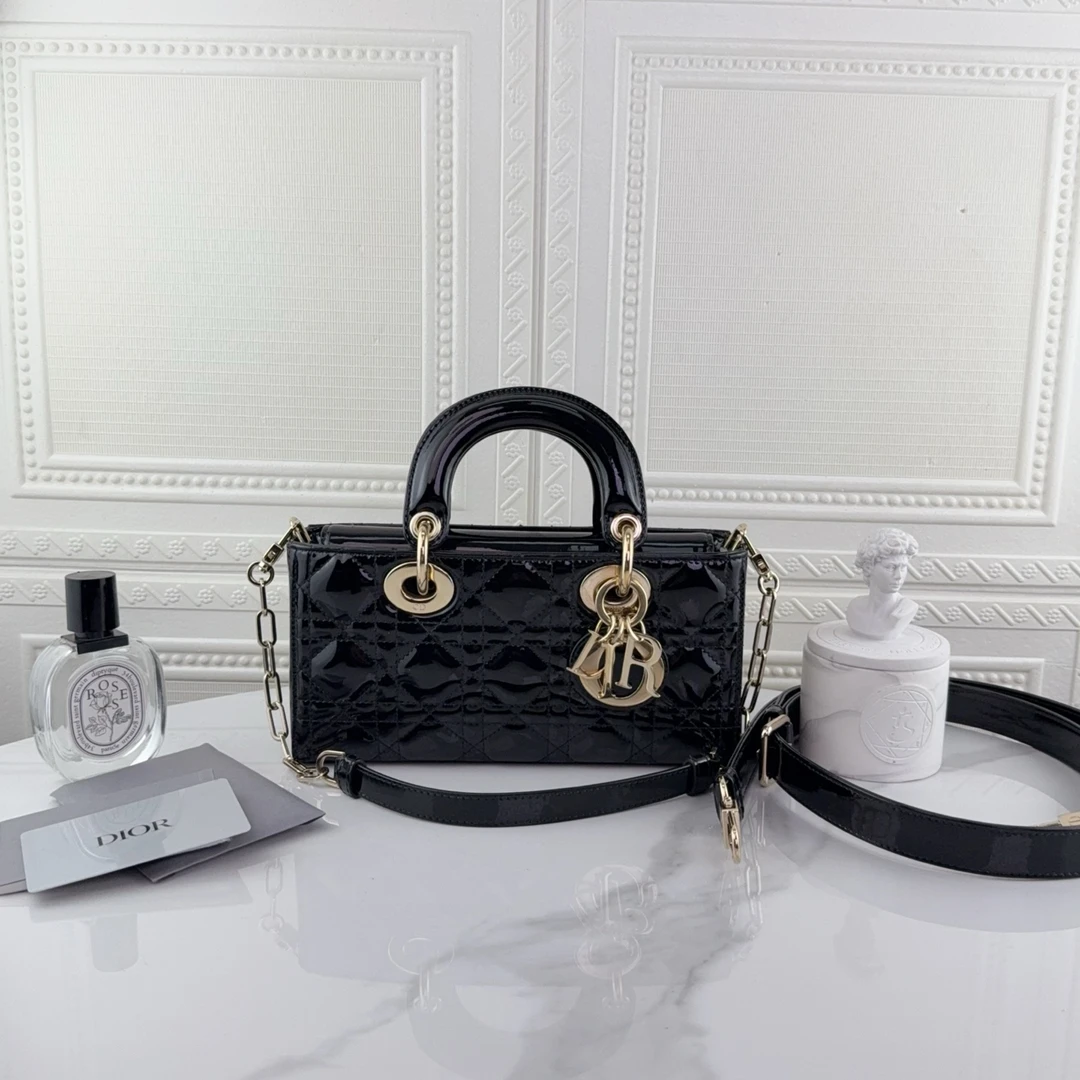 99新 DIOR/迪奥 D-joy黑金 漆皮横版戴妃 小号 双肩带二奢包包