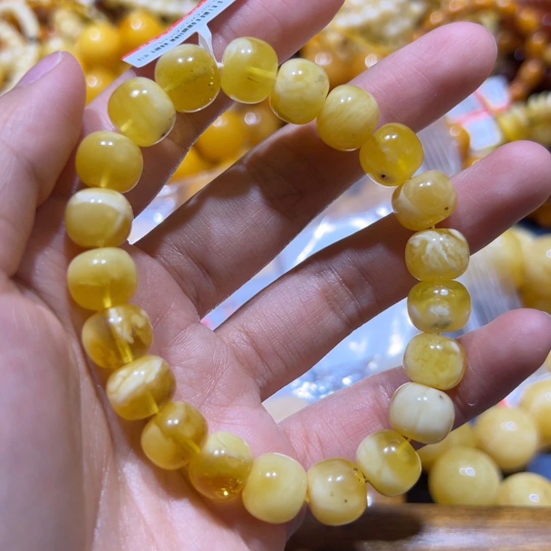 未镶嵌琥珀珠宝奇石