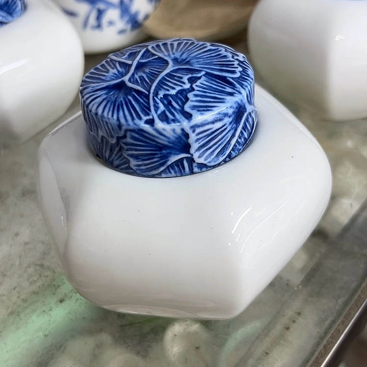 微瑕…………………………………
