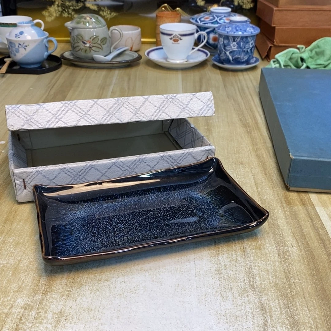 D***s易雅集工艺品有限公司