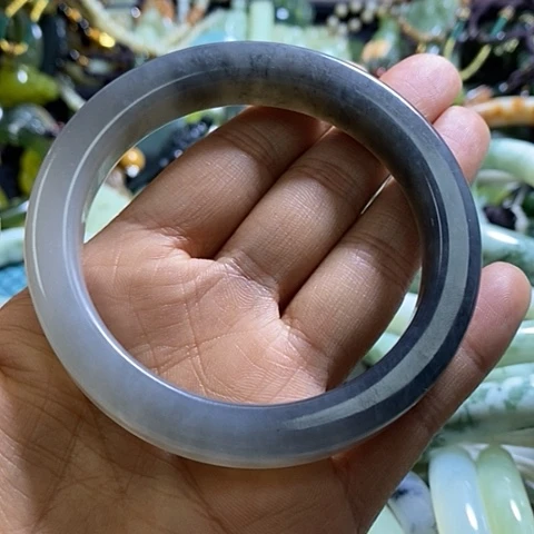 岫玉手镯未镶嵌60-61口径