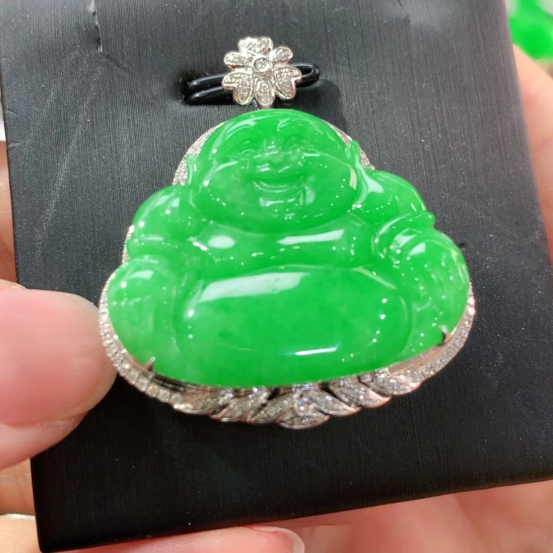 【闪购商品】翡翠颈饰18K金镶嵌天然翡翠