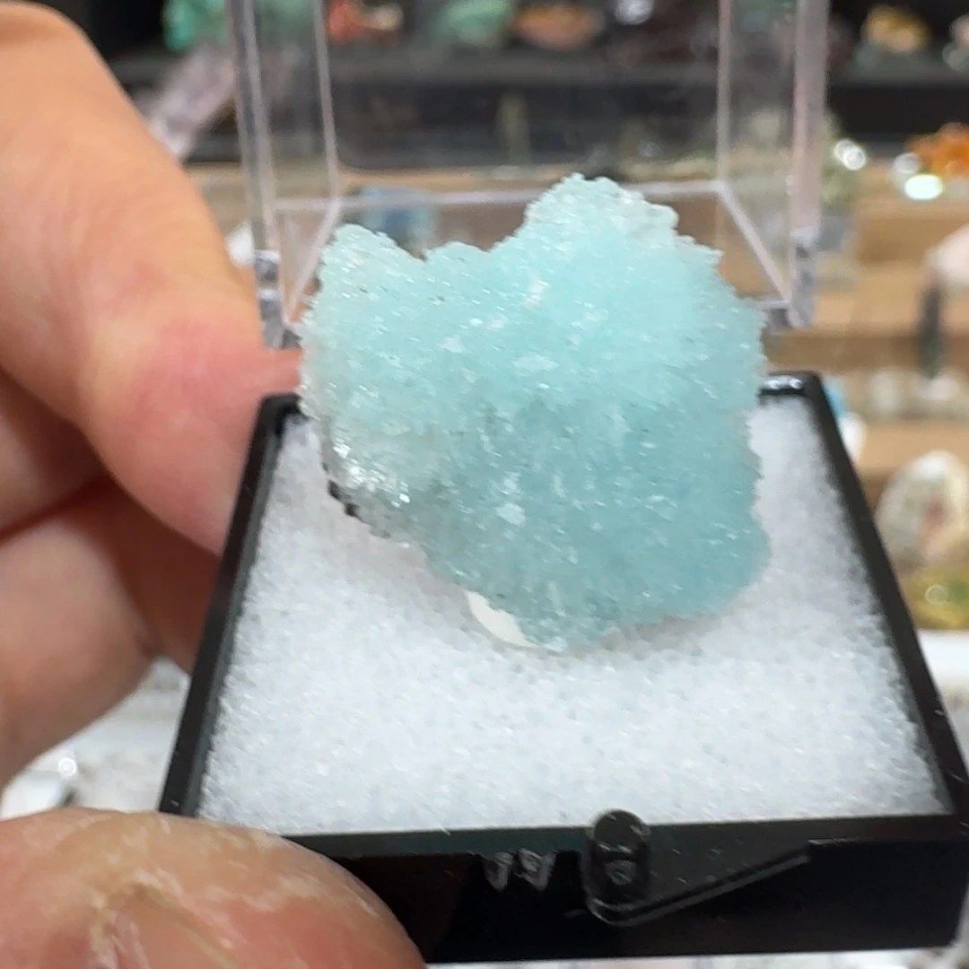 月下珠宝严选矿物