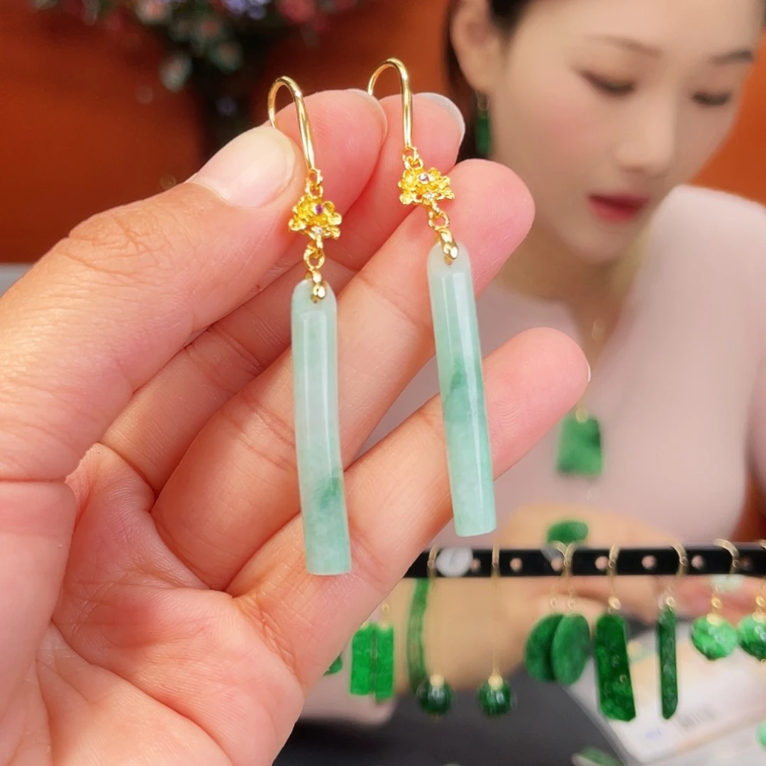 翡翠未镶嵌耳饰饰品