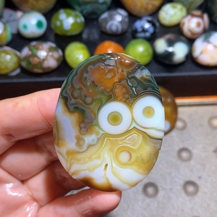 玛瑙/玉髓未镶嵌珠宝半成品