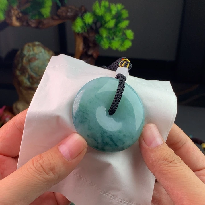 未镶嵌定制翡翠牌子