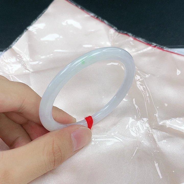 翡翠未镶嵌手镯圈54。04262