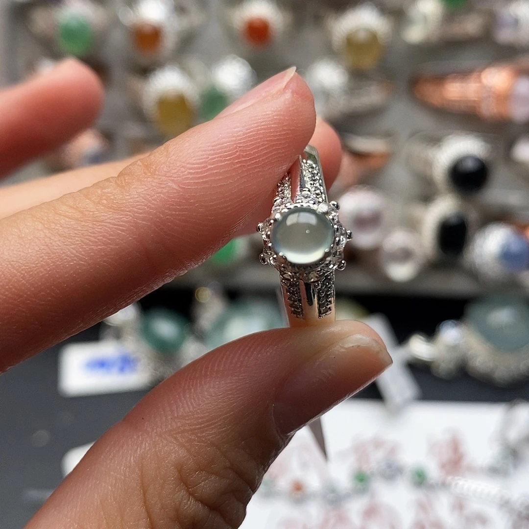 小***子翡翠未镶嵌戒指哈哈哈哈哈哈