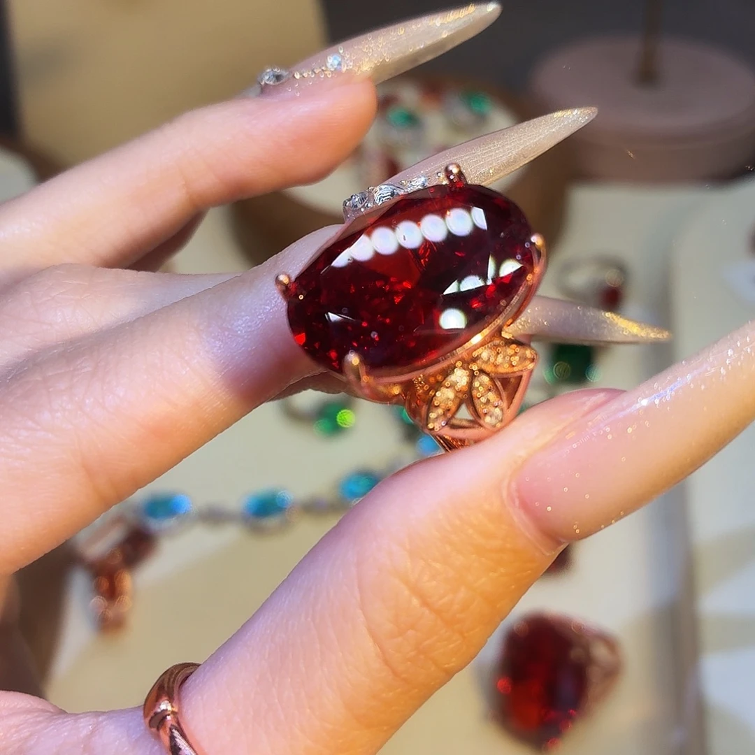 合成立方氧化锆合金三叶草