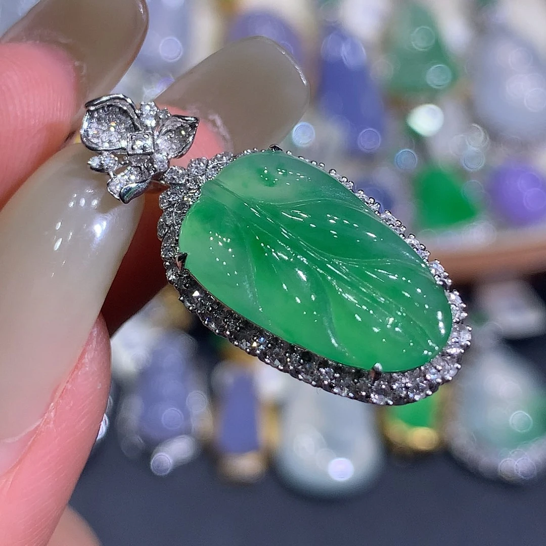 翡翠18K金镶嵌吊坠(不含链)