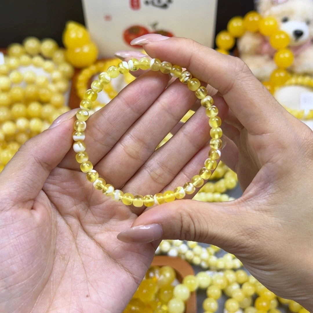 琥珀未镶嵌手链5.3mm 金瓷白