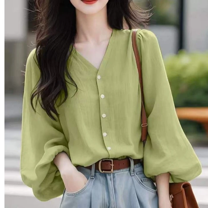 气质高级感早秋新款衬衣上衣宽松设计感超好看绿色雪纺衬衫女夏季