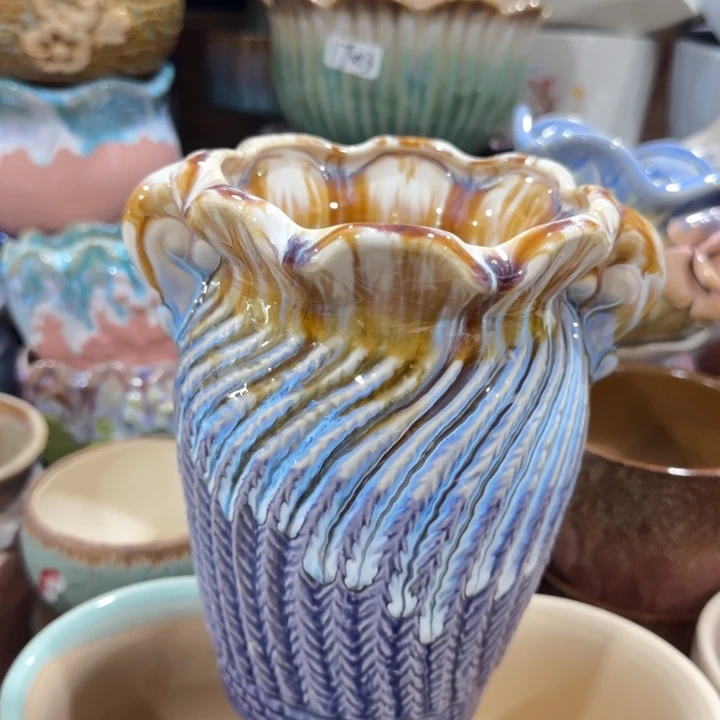 凑9块包邮，有孔，不清楚问客服