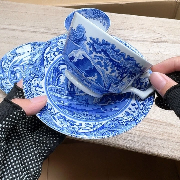 瓷片噗哈哈哈哈哈哈哈哈哈