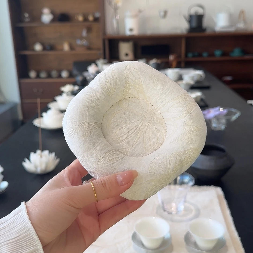 白蝴蝶壶垫 开播福利