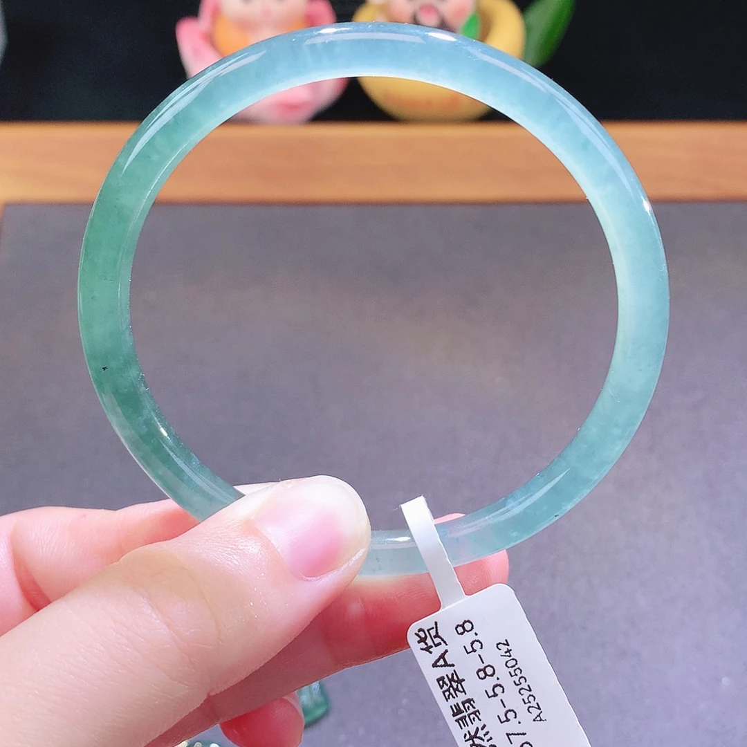 翡翠未镶嵌手镯天然翡翠