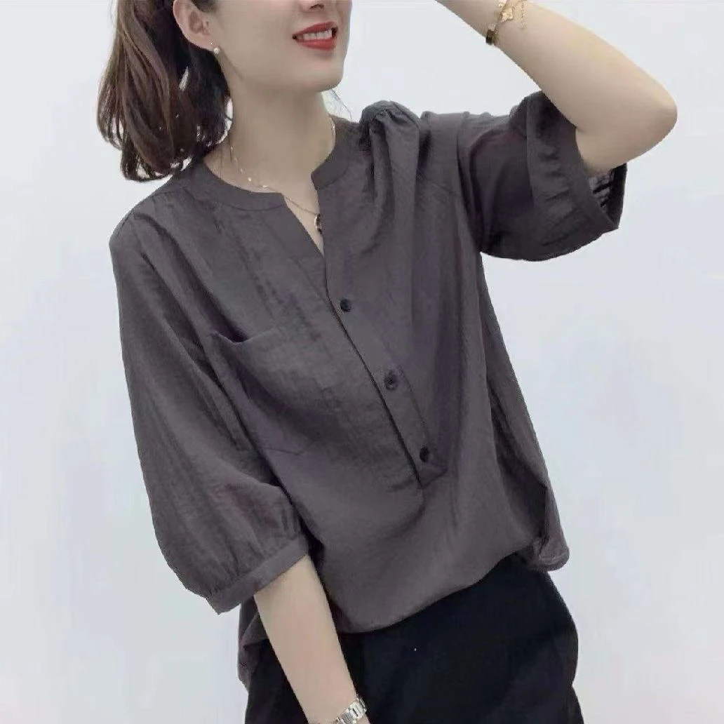薄款女士衬衫夏季新款设计感小众v领半袖衫上衣时尚宽松显瘦衬衣