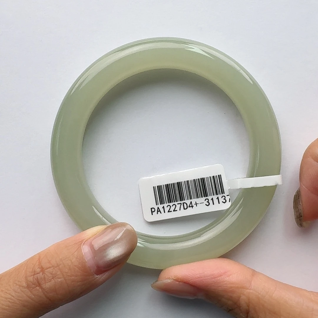 未镶嵌手镯和田玉57