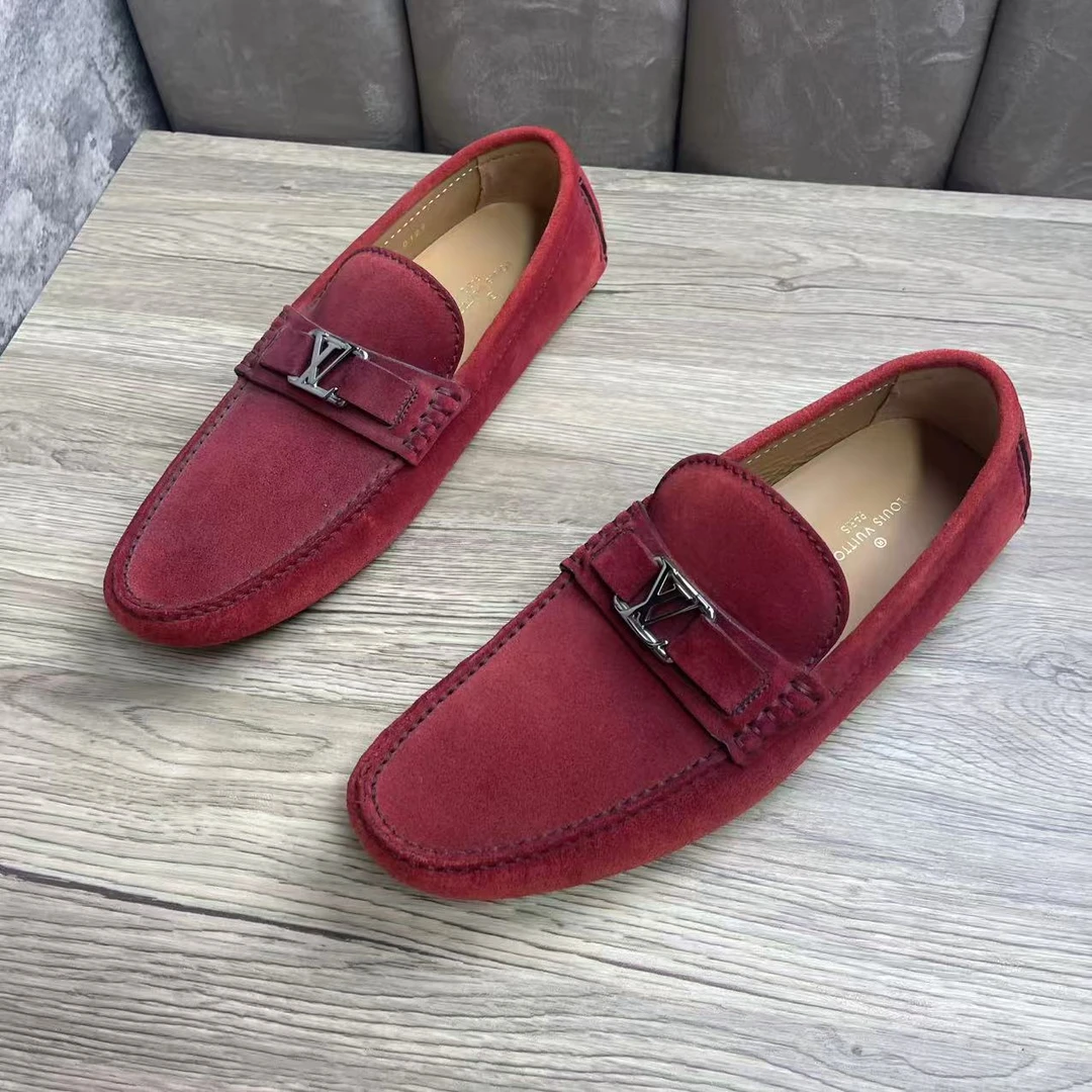 95新 LouisVuitton/路易威登 红色麂皮银标logo豆豆鞋 41码/捡漏