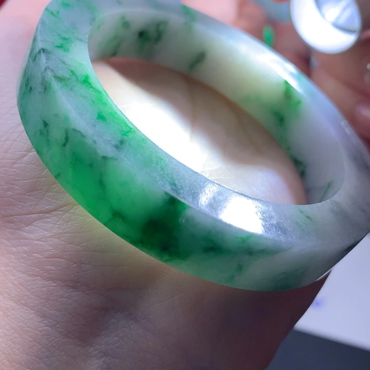 定制翡翠翡翠手镯未镶嵌